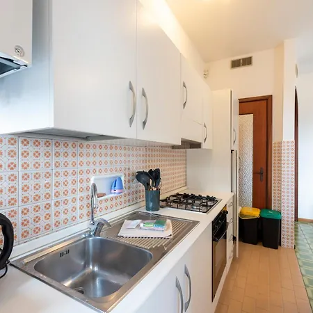 Joivy Seaview Charming Flat With Common Pool & Tennis Appartamento Rapallo
